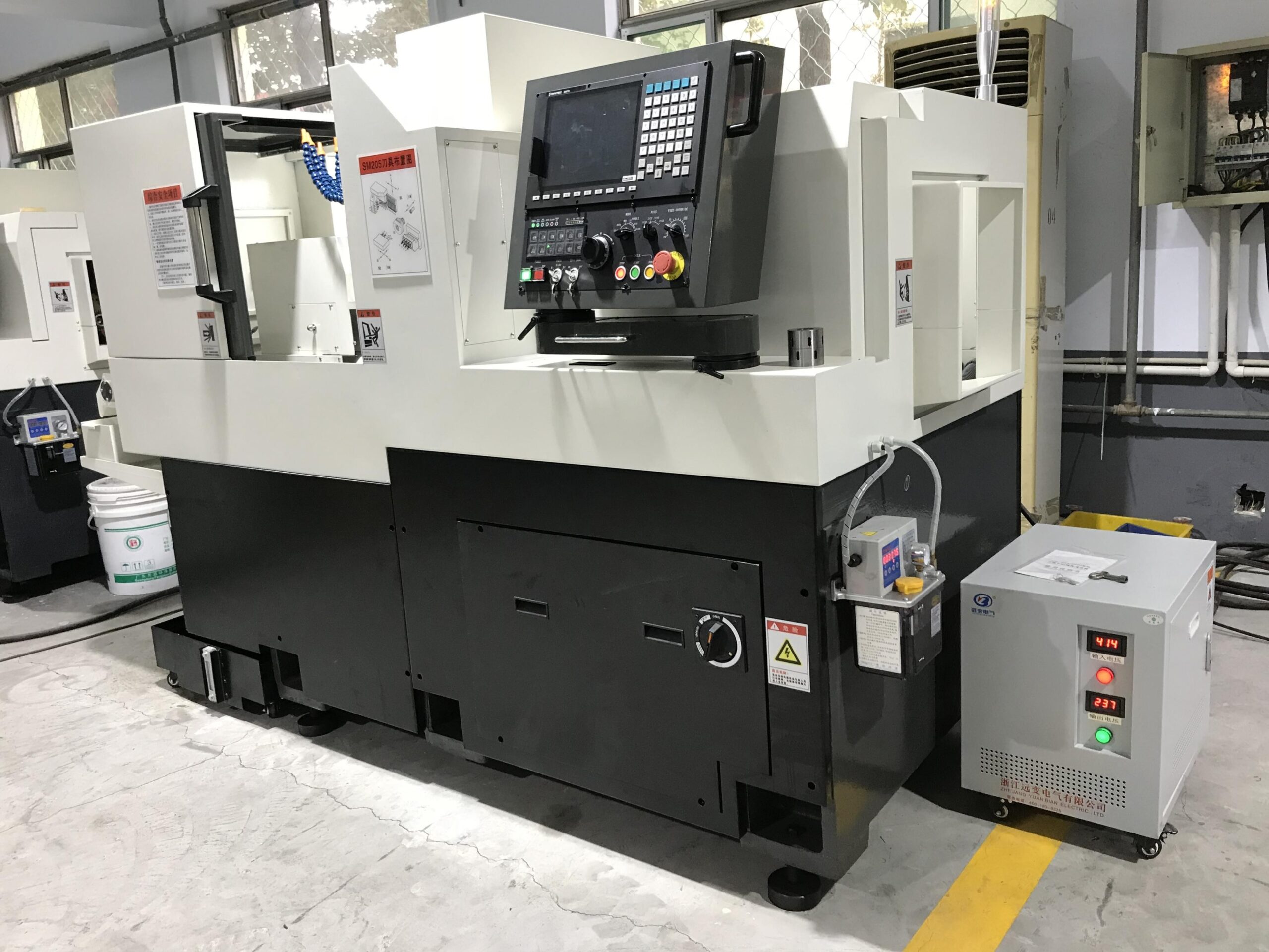Багатофункціональний автомат поздовжнього точіння з ЧПУ "SYNTEC & FANUC" модель M205 з протівошпінделем і приводним інструментом. - Зображення 5
